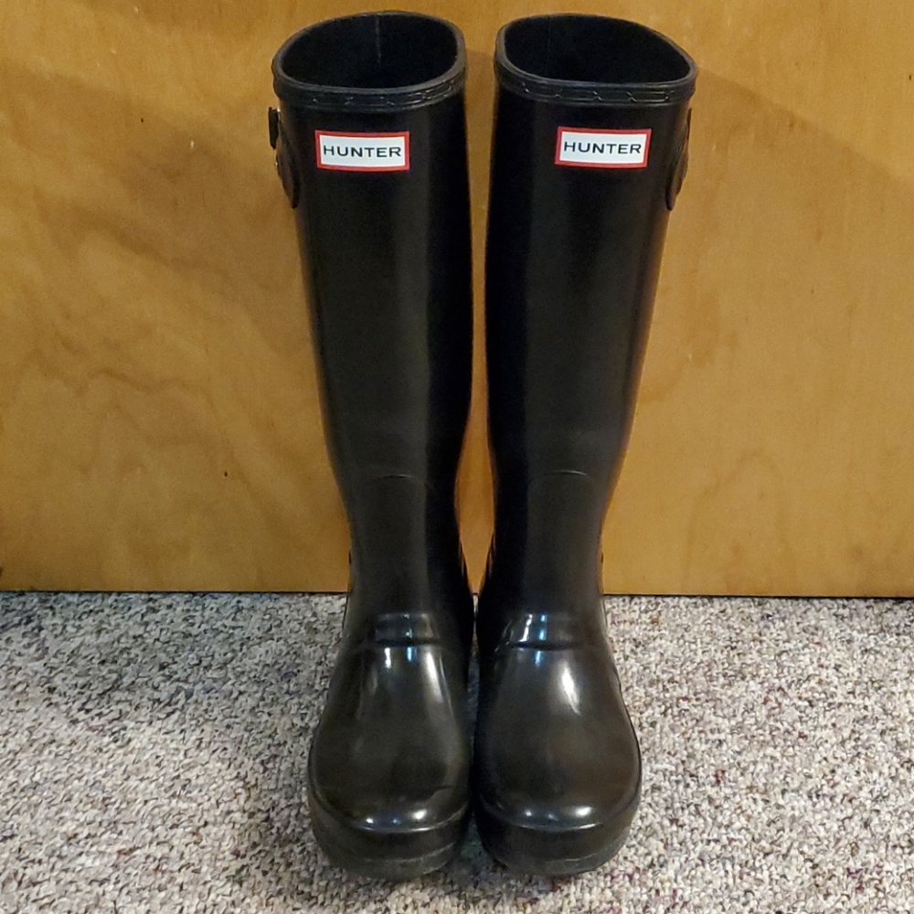 HUNTER BOOTS
